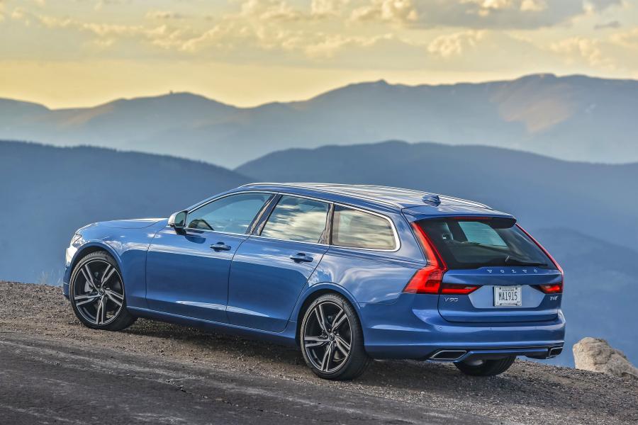  Volvo V90 T6 R-Design 2017 года  (NA) (фото 12 из 18)
